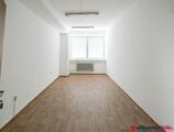 Offices to let in Satos Offices