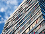 Offices to let in Westend Square