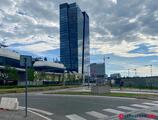 Offices to let in Affordable Workspace in Regus Nivy Tower