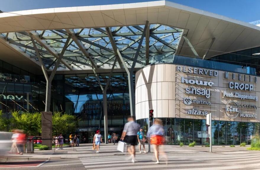 Nivy Center: Bratislava's Prime Business Hub Secures Major New Financing