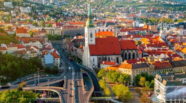 Bratislava's Danube Waterfront Sees Major Cresco Redevelopment: What It Means for Commercial Real Estate