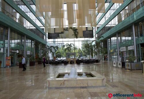 Offices to let in Apollo Business Center I