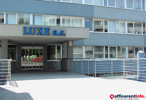 Offices to let in LUXE BIZNIS CENTRUM