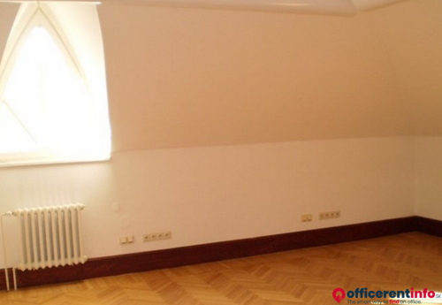 Offices to let in Administrativna budova