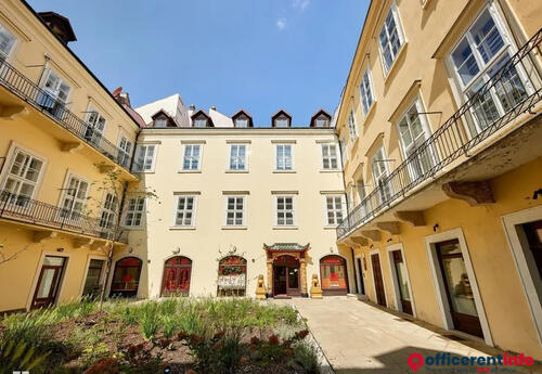 Offices to let in Office space Old Town