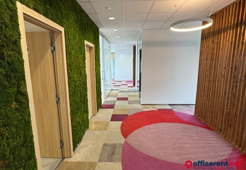 Offices to let in Rača Property Office