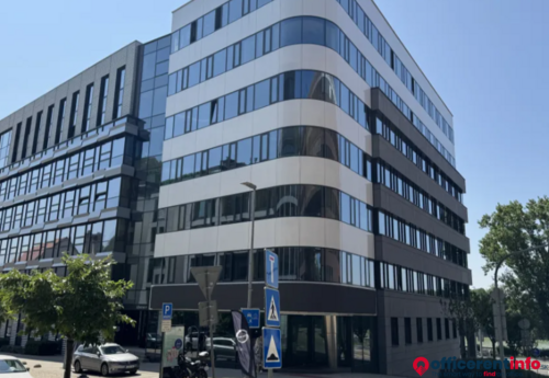 Offices to let in Rent of a separate office wing 407 m² on the Danube embankment in Bratislava