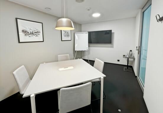Adaptabilný pracovný priestor v oblasti Regus Cassovar Business Center