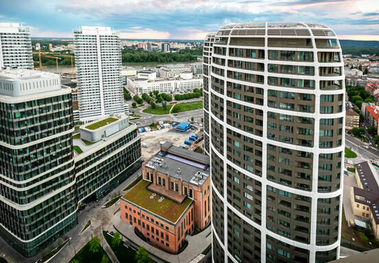 Slovak Commercial Real Estate: Navigating New Rules, Tech, and Market Dynamics for Businesses