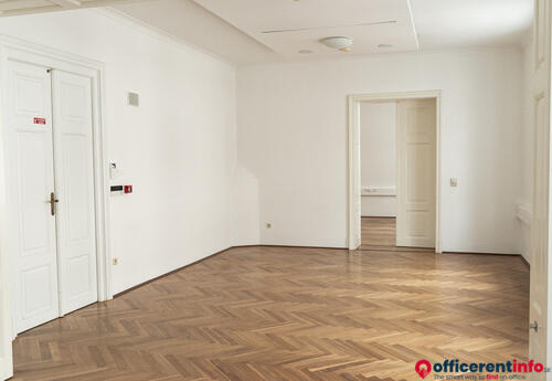 Offices to let in Office Space Kernov Dom